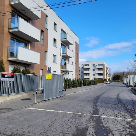14 Apartament Ptak Szpital Kopernika Szpital Matki Polki Mandoria Orientarium Atlas Arena Plac Zabaw - Zamojska 20A M14 Parking Bezplatny وودج المظهر الخارجي الصورة